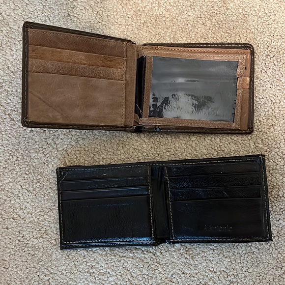 2 Leather Wallets - Picture 6 of 6